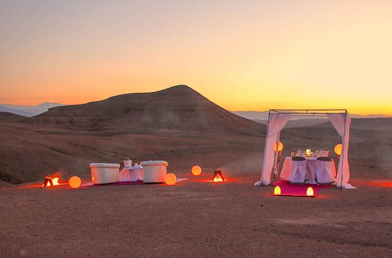 Noite no deserto de Agafay, Fim do ano no deserto de Marrocos
